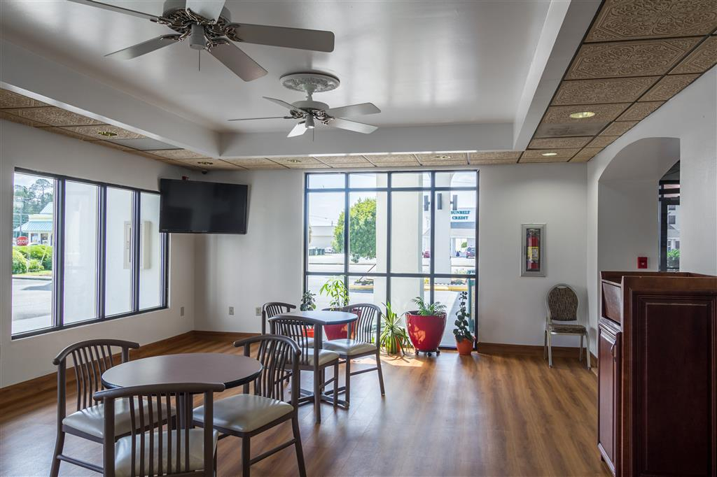 Motel 6 Waycross