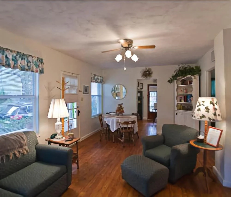Mount Dora Cottages