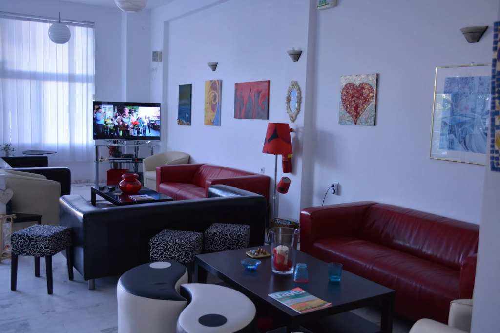 Victor-Eleni Hotel