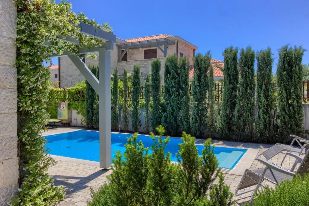 Fabulous villa Zelda with pool near the beach