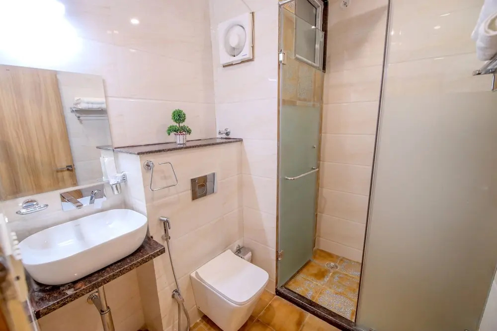 Hotel Gems Suites