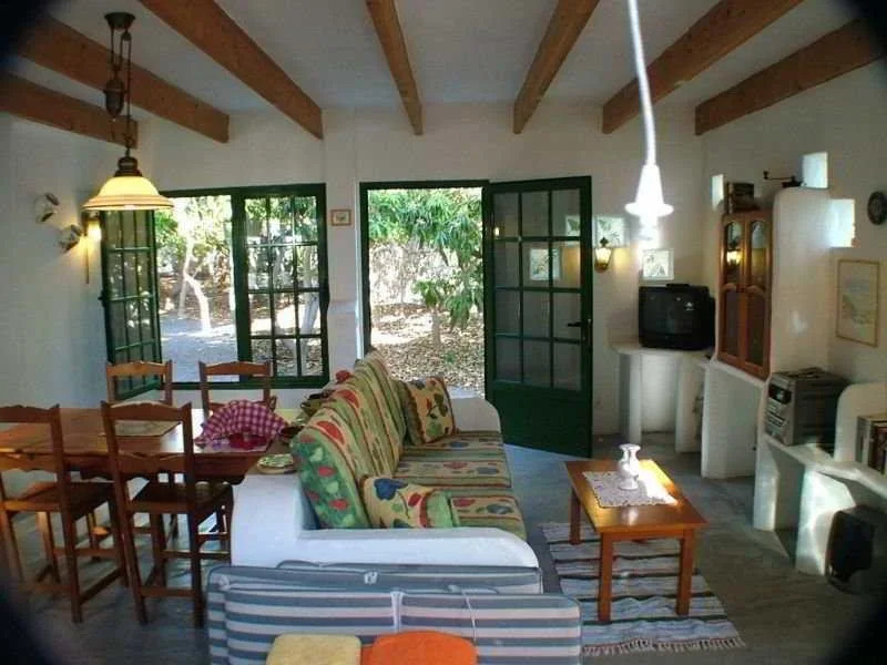 Cho Manuel Residence