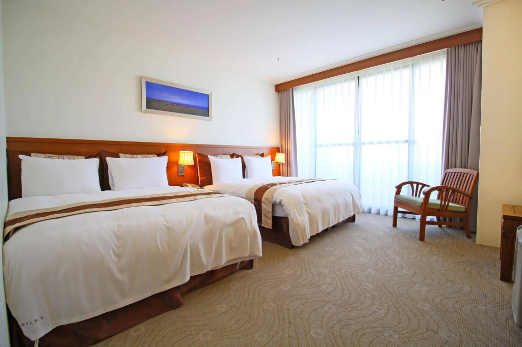 Yaling Hotel