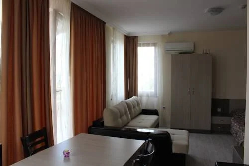 Brilliant Aparthotel