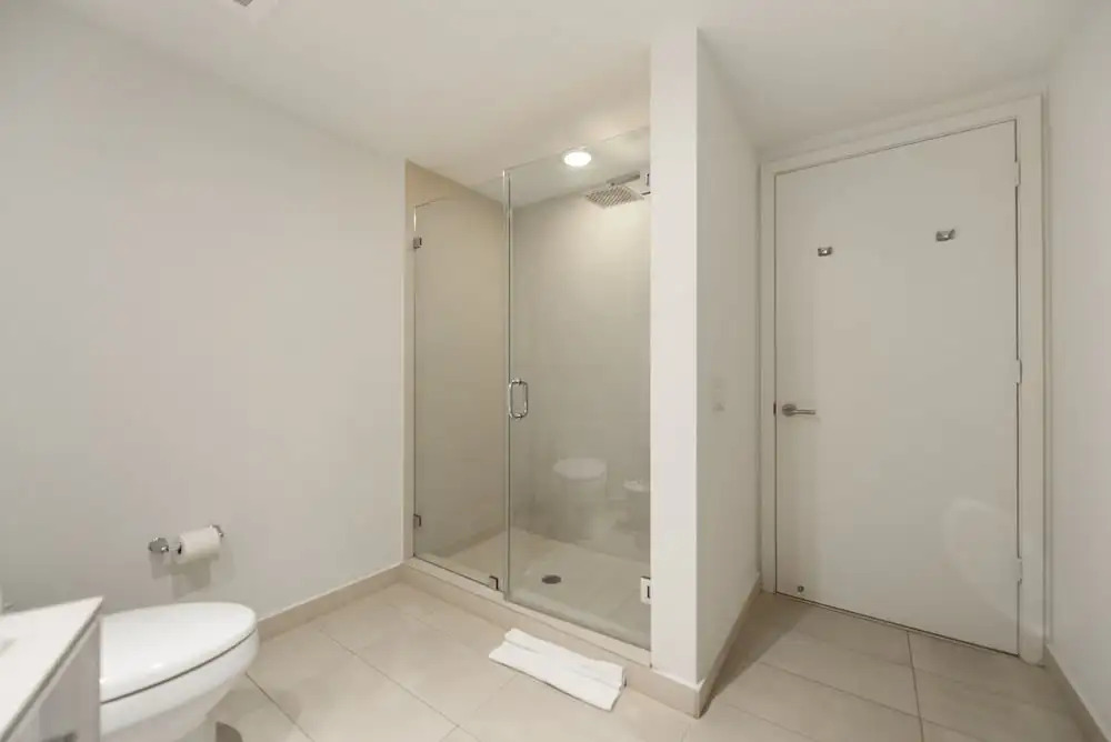 Luxury Condo wOcean Views close to Beach