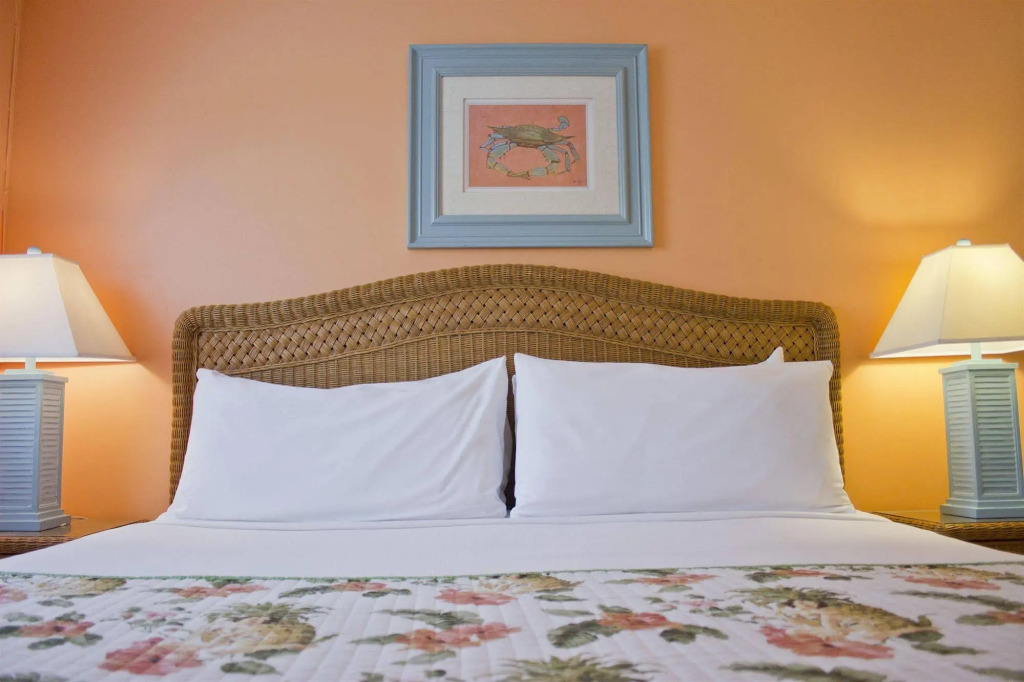 Seaspray Surf Lodge