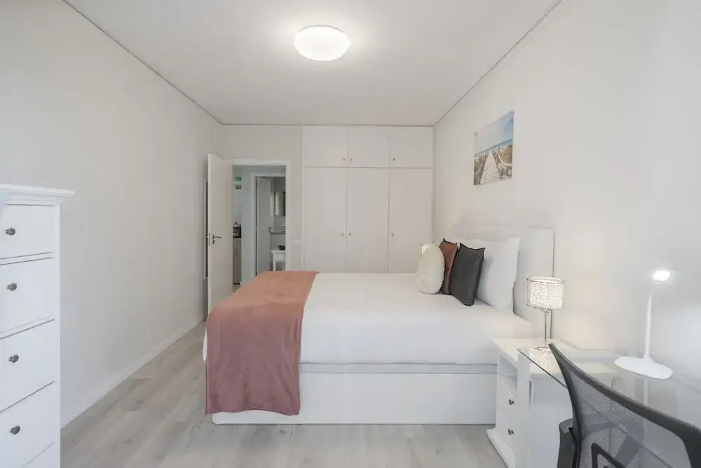 Apartment With sea View - Varandas do Lido I