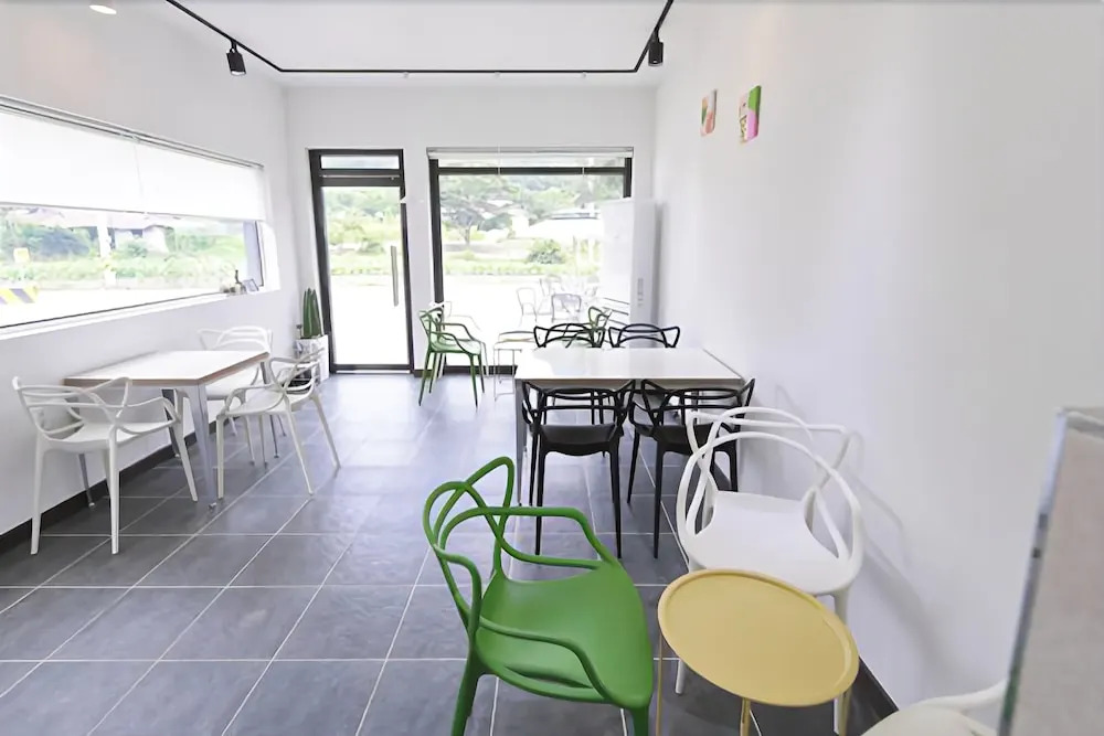 Hongcheon You, I and We Pension