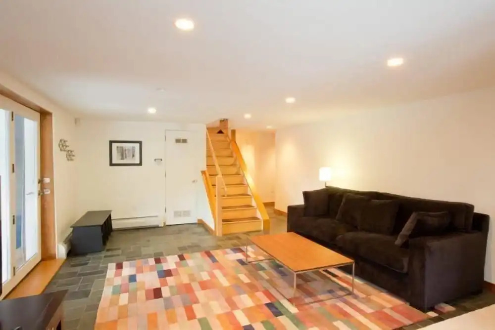 Mid_modern 4 BR