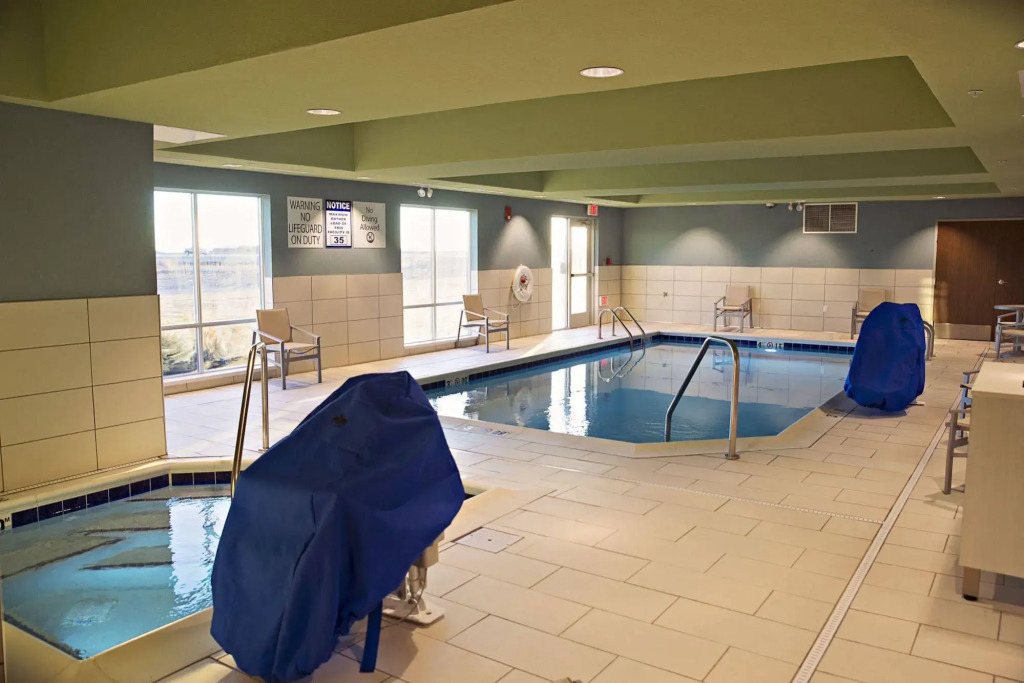 Holiday Inn Express & Suites Rantoul by IHG