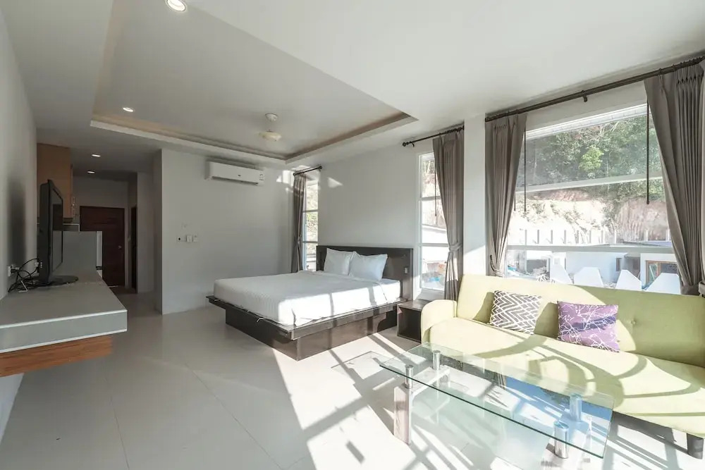 Calm and Spacious Studio View 1