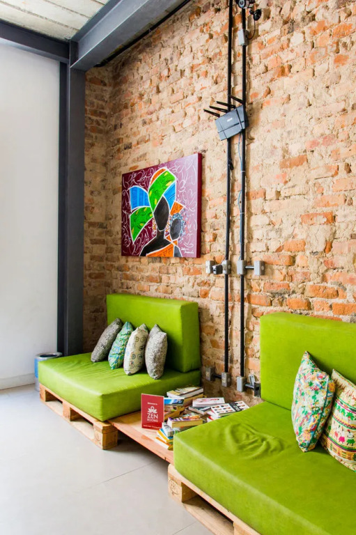 ZEN Rooms Mena Barreto
