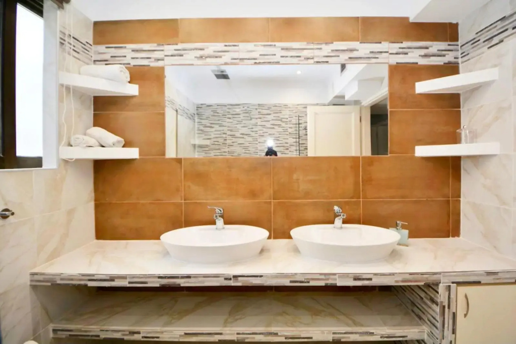 Villasonboard 3 Bed Penthouse Veranda Beach view jacuzzi Vouliagmeni Riviera