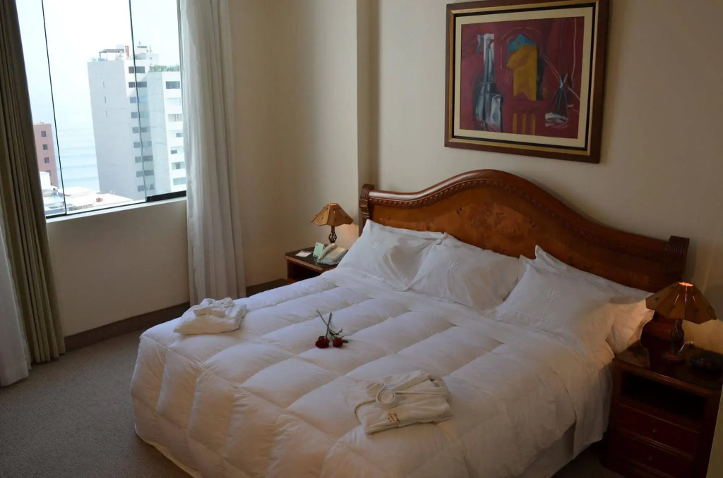 Miraflores Colon Hotel