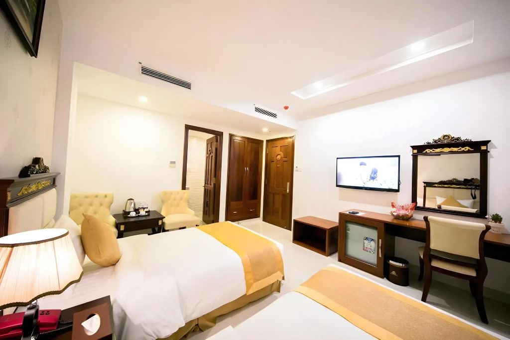 Le Saigon Hotel