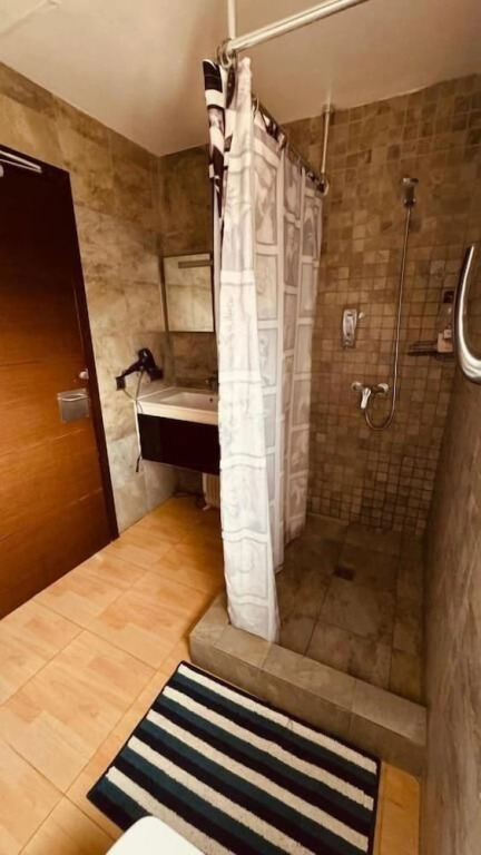 Red House Rooms