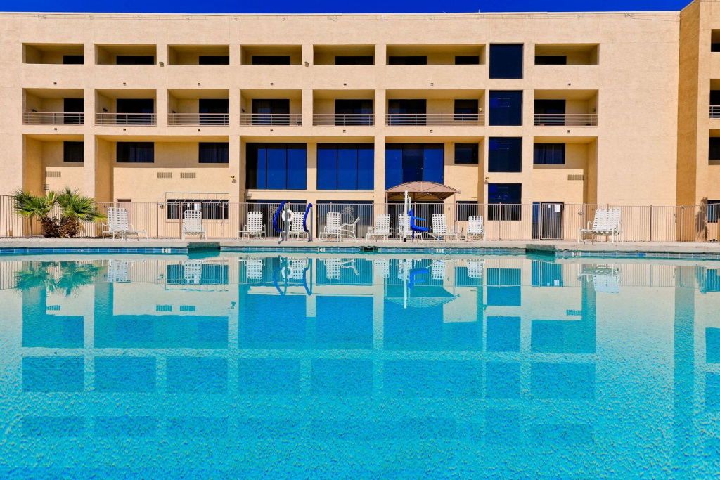 Studio 6 Suites Lake Havasu City AZ