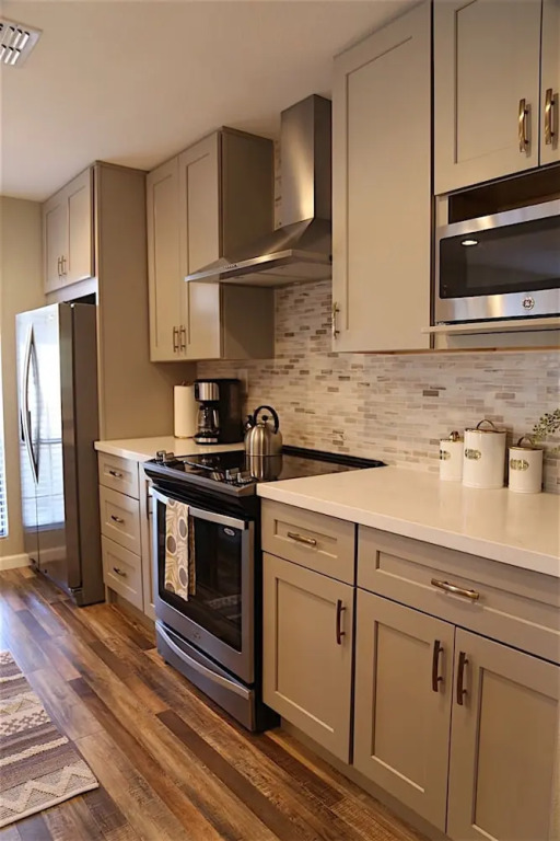 Biltmore Cloisters 2 BR by Casago