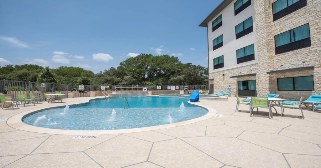 Holiday Inn Express & Suites - Dripping Springs - Austin Area by IHG
