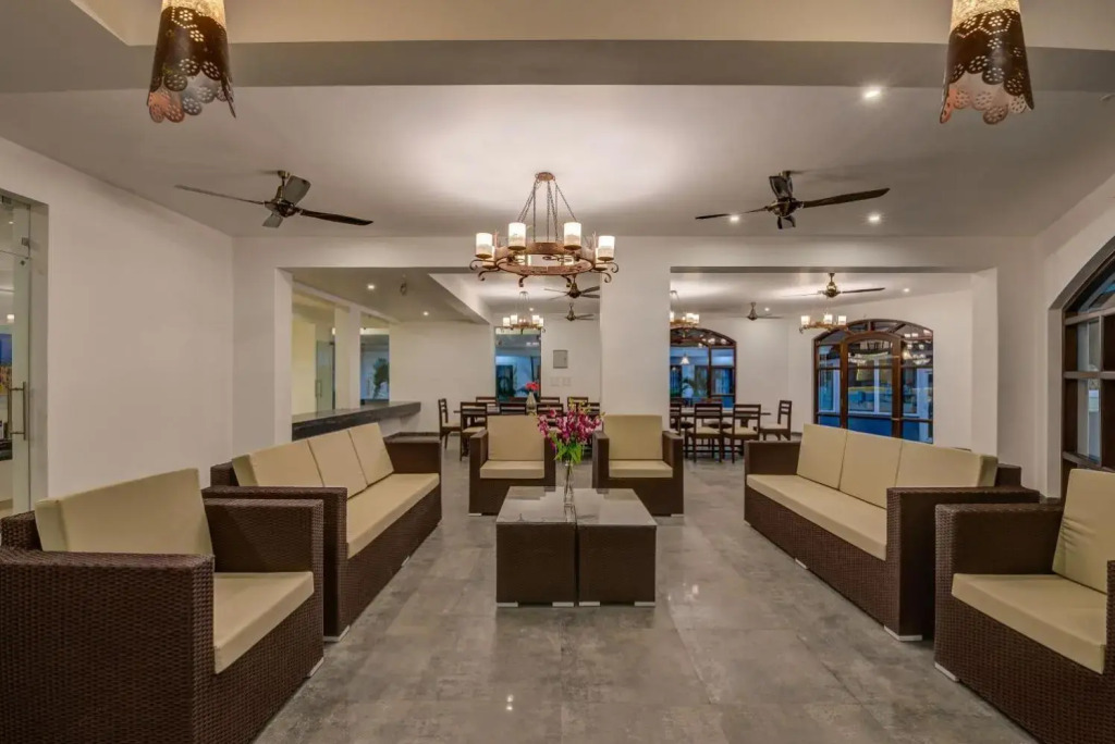 Luxurious Villa with Private Swimming Pool, Kids Pool, Games, Private Parking