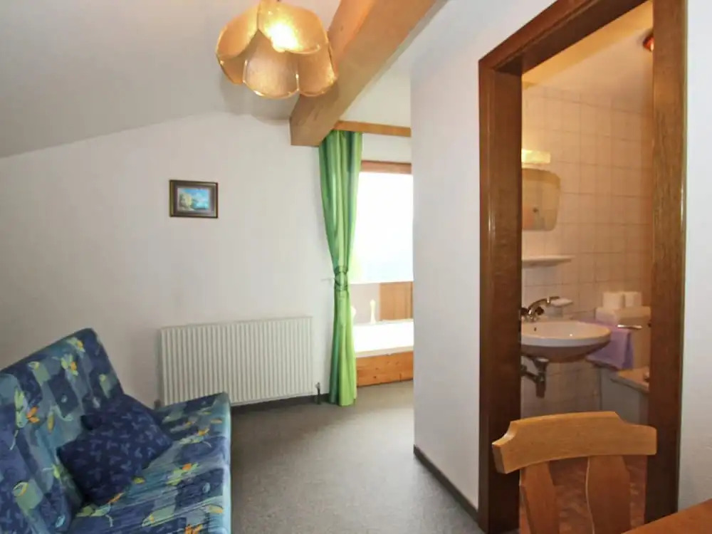 Quaint Apartment in Finkenberg near Ski Lift