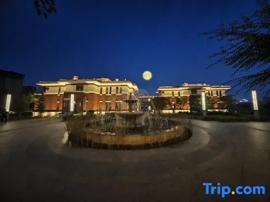 Ruyi Garden Hotel