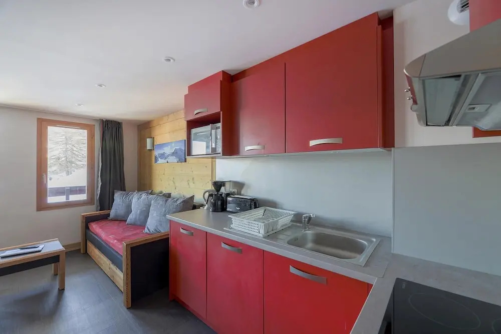 Residence LES Coches 3 Rooms in a Family Resort at the Bottom of the Slopes Bac424
