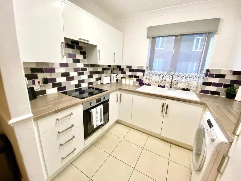 EasyRest Apartments Spalding - Central & Modern Open Plan Apartment