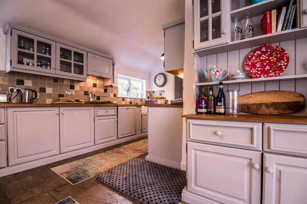Woodpecker Cottage - Sheepswalk Farm - 2 Bedroom Cottage - Stepaside