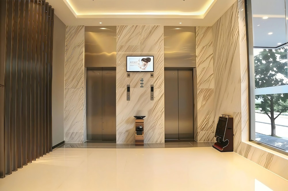 City Comfort Inn GZ Baiyundadaobei