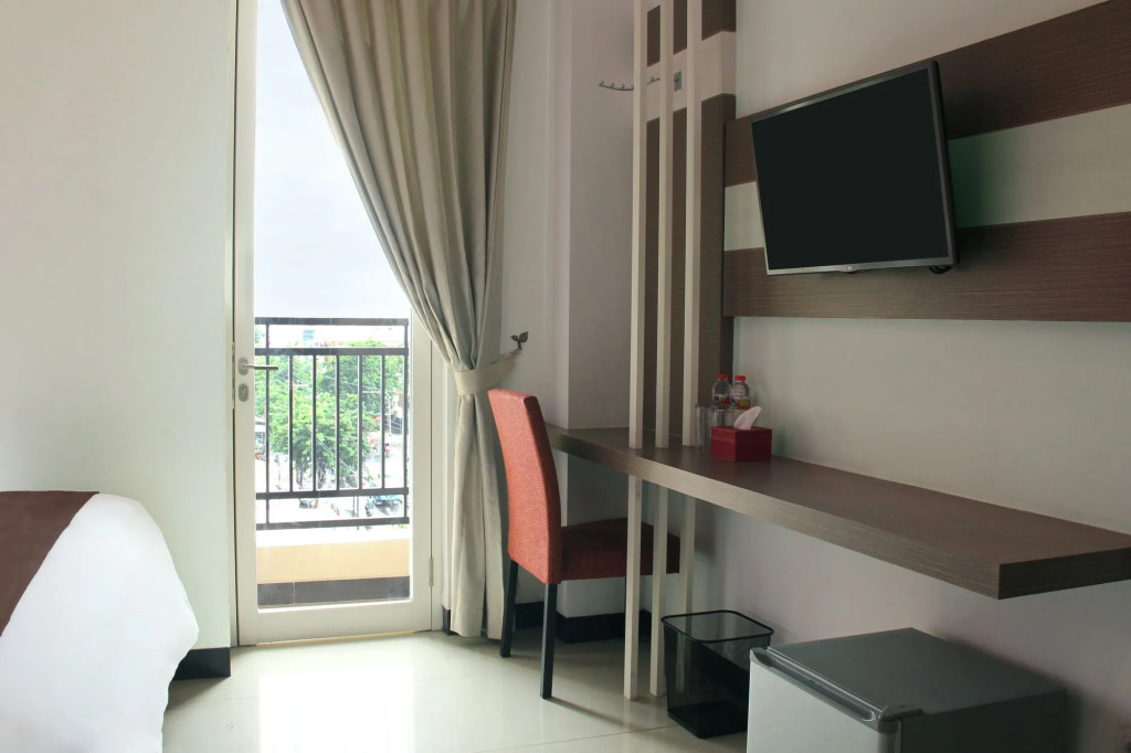 Luxpoint Hotel Surabaya