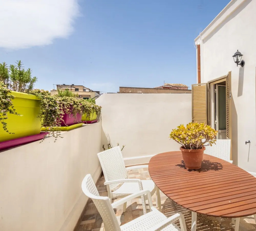 Violet Guest House
