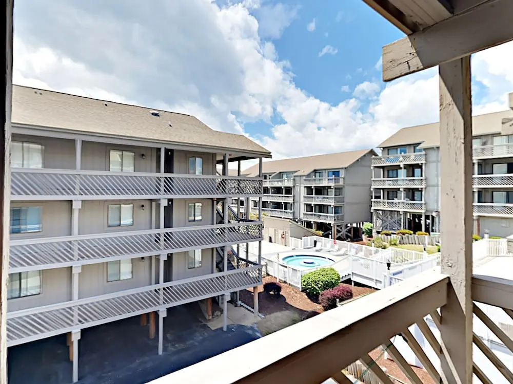 9621 Shore Drive Building A Condo Building A #222 2 Bedrooms 2 Bathroo