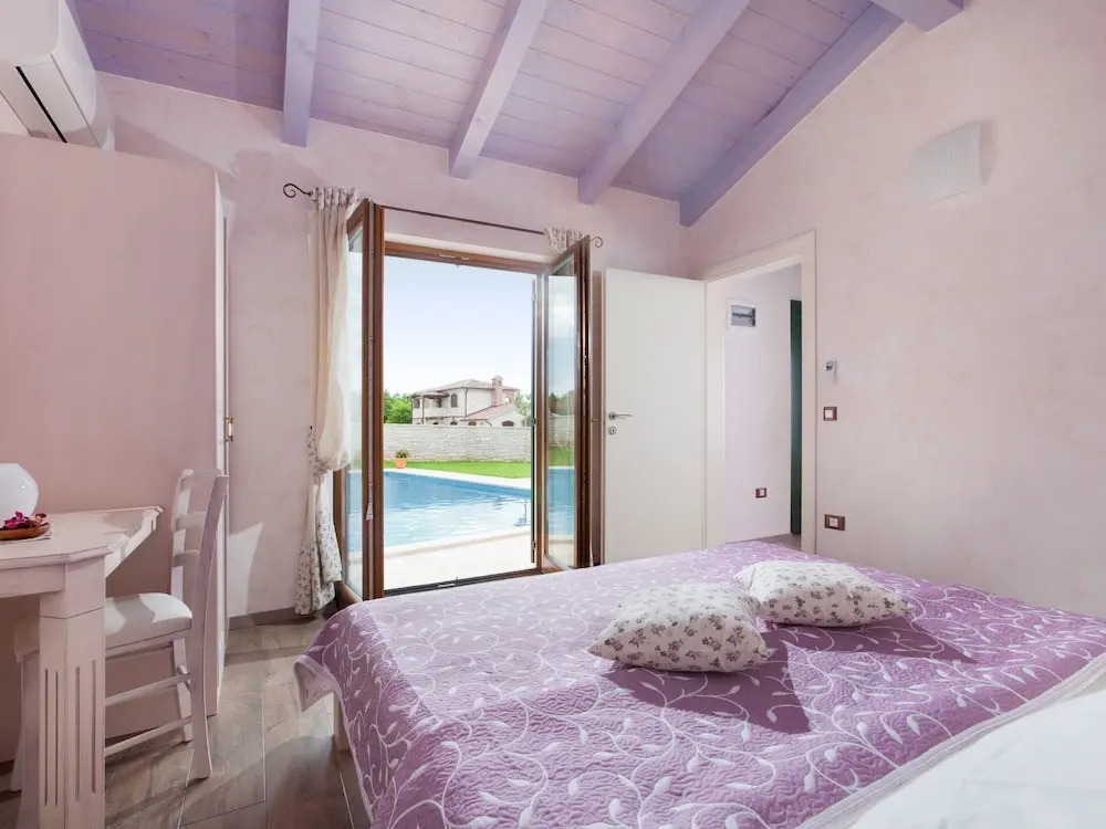 Beautiful Villa in Sveti Lovrec With Barbecue