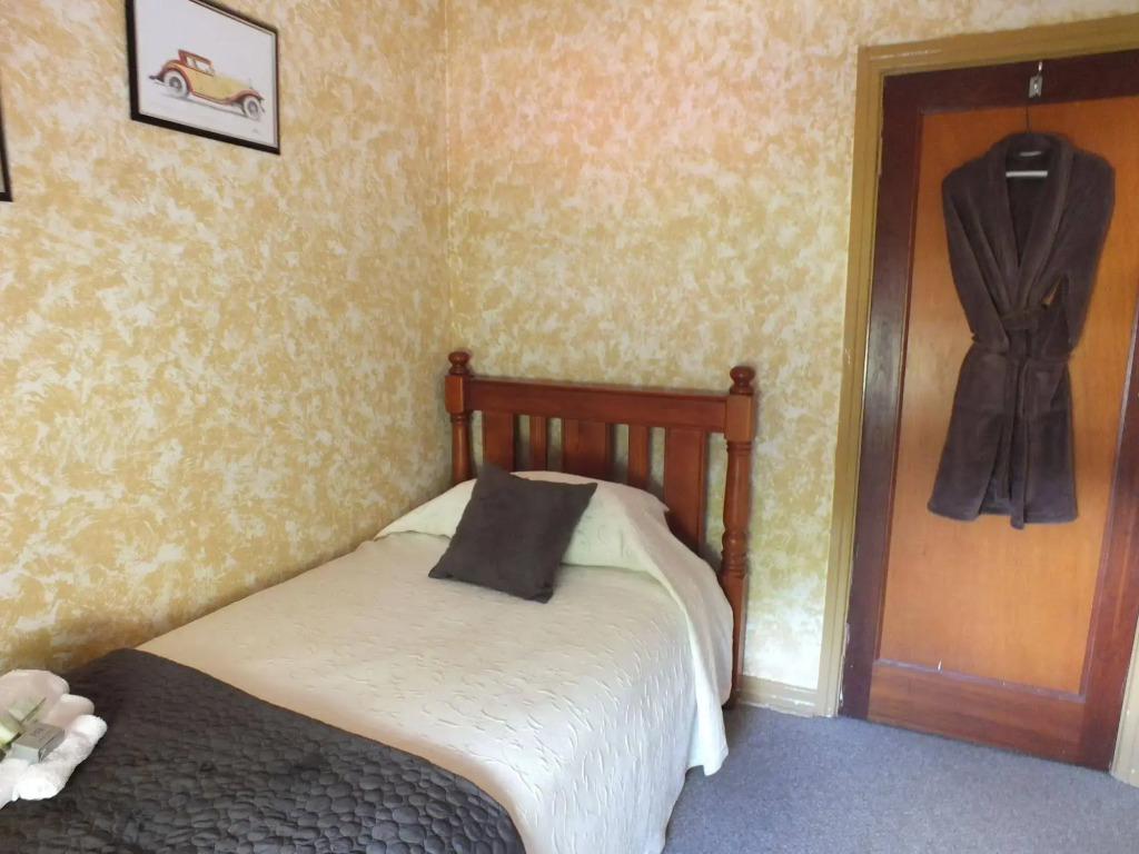 Walcha Royal Cafe & Accommodation