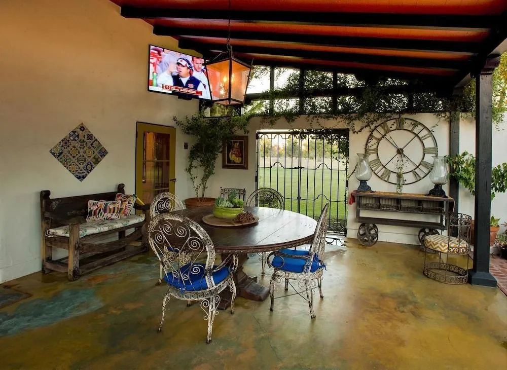 Bella Historic Hacienda By Signature Vacation Rentals
