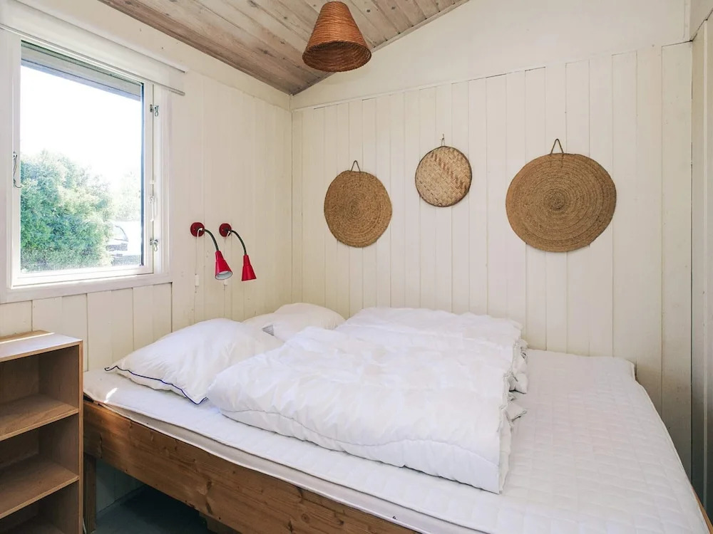 Seaside Serenity at Lumsas Retreat-By Traum