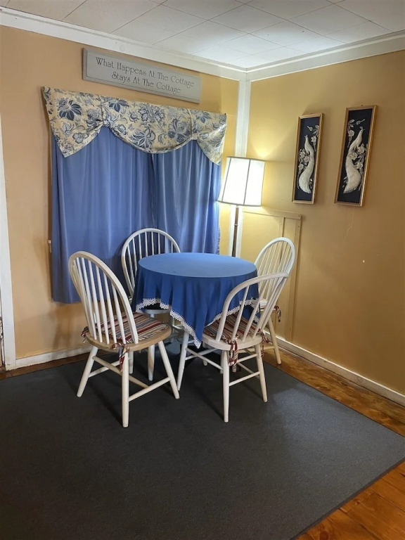 Little Sandy-limit 8 3 Bedroom Cottage by RedAwning