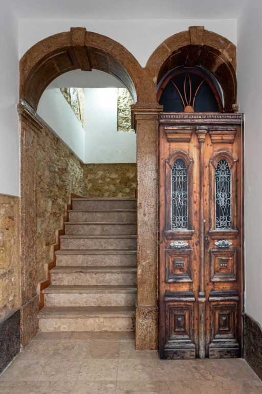 ALTIDO Vintage 2BR Apt in Chiado, nearby Rossio train station