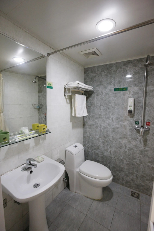Dongdan Hotel Beijing
