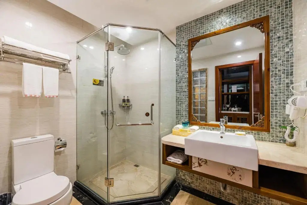 Sanqingshan Boutique Hostel