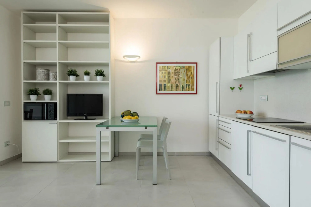 One bedroom, 1 bathroom, living room with sofa bed, kitchen, large terrace and a private parking.-AIRONI 7 BILO