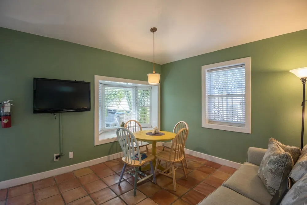 Southernmost Sanctuary Apartment