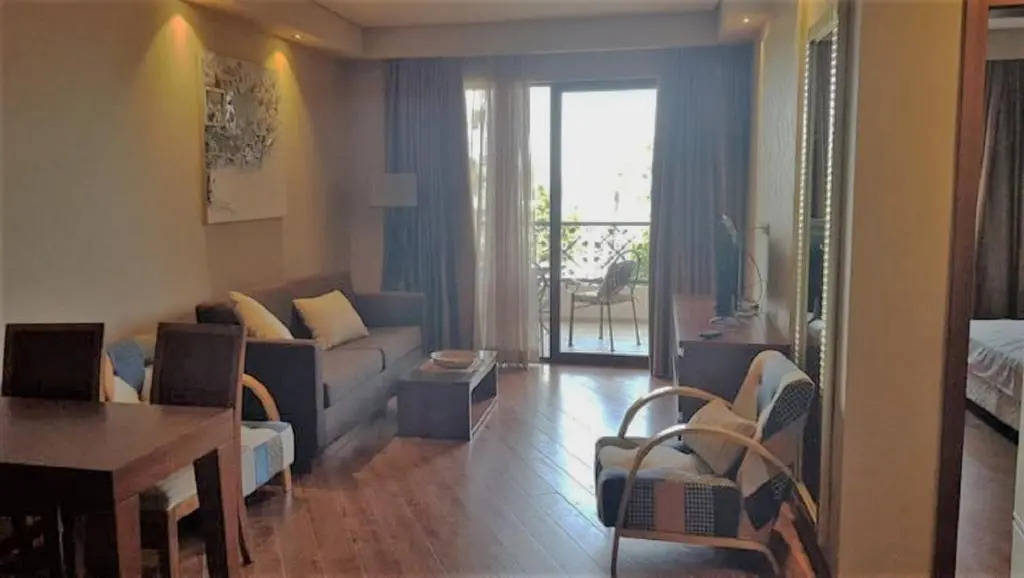 Sea View Apartment at Oasis Dreamland Resort