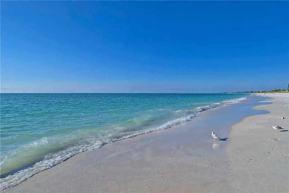 White Sands Village 205 - Two Bedroom Condo