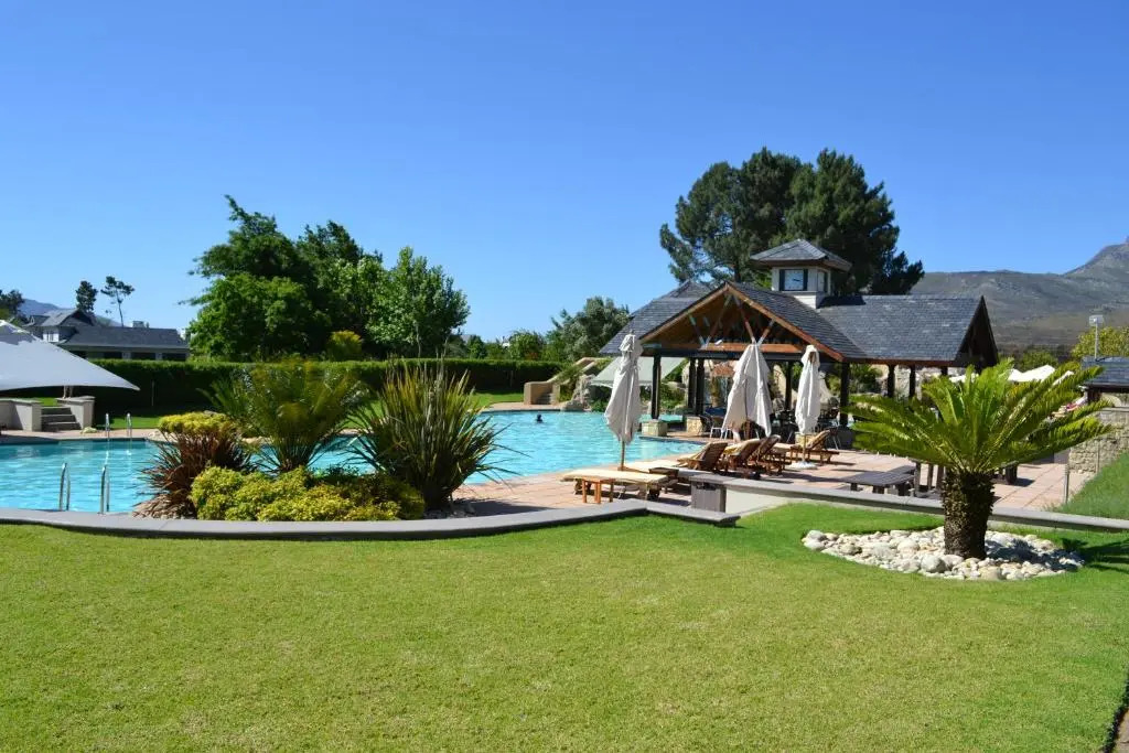 Pearl Valley Suite 504