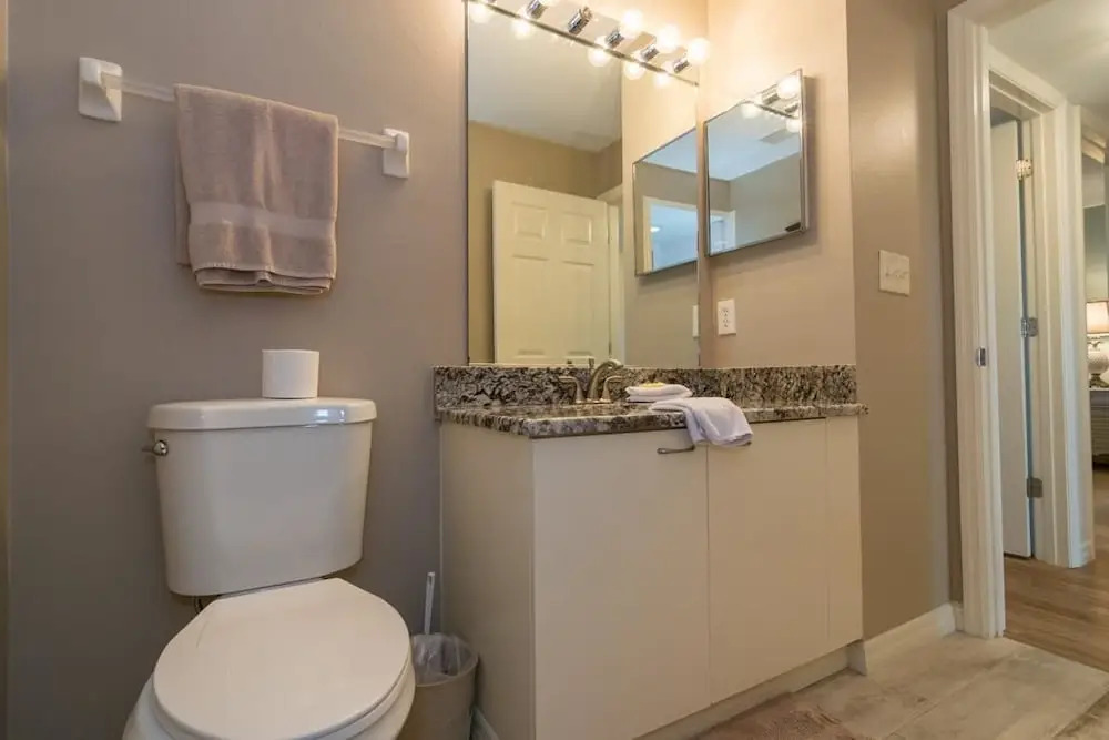 Cove at Sandy Pointe Unit 210
