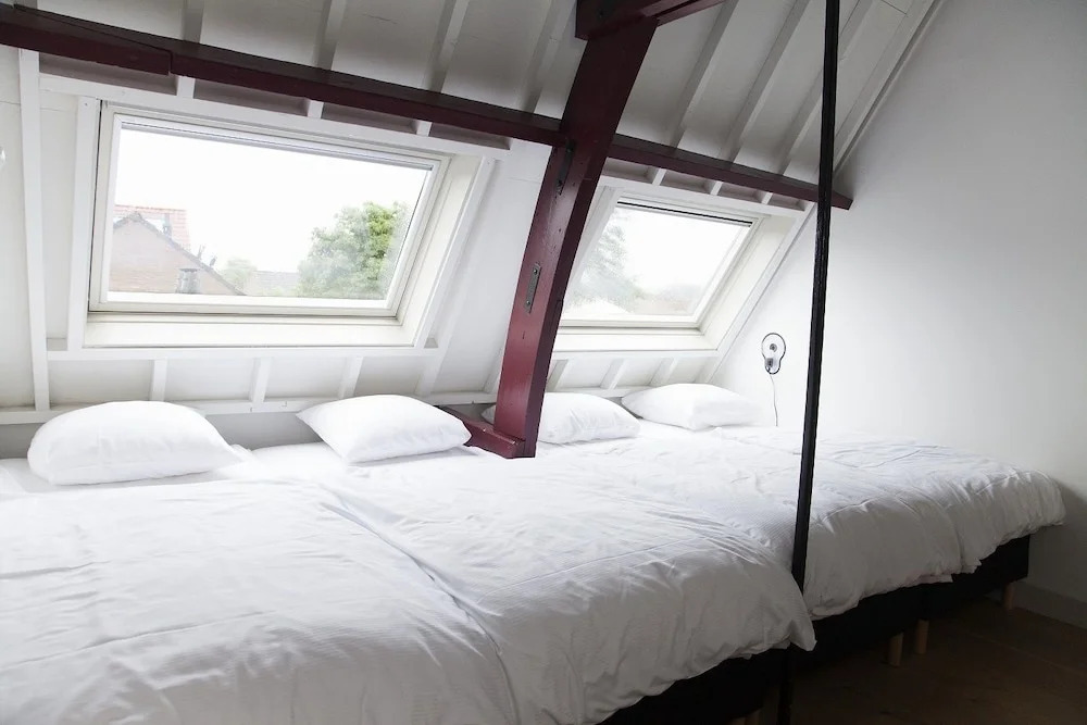 Hello Im Local - Boutique Hostel