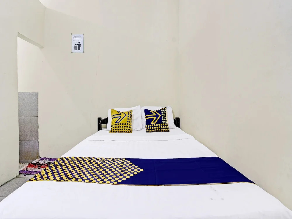 Hotel O Sari Laut