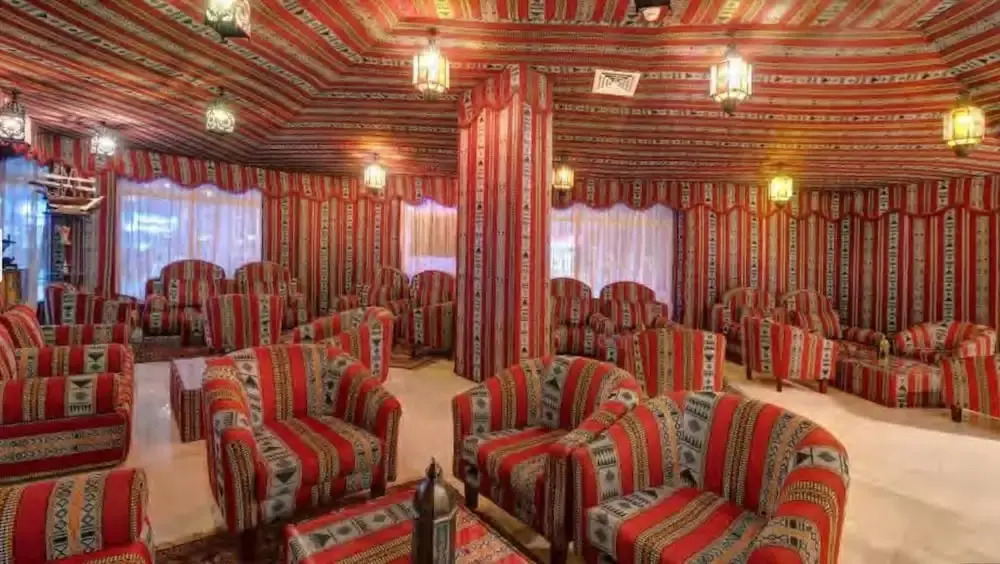 Gorgeous 1- Bed Apartment Near Mall of Emirates